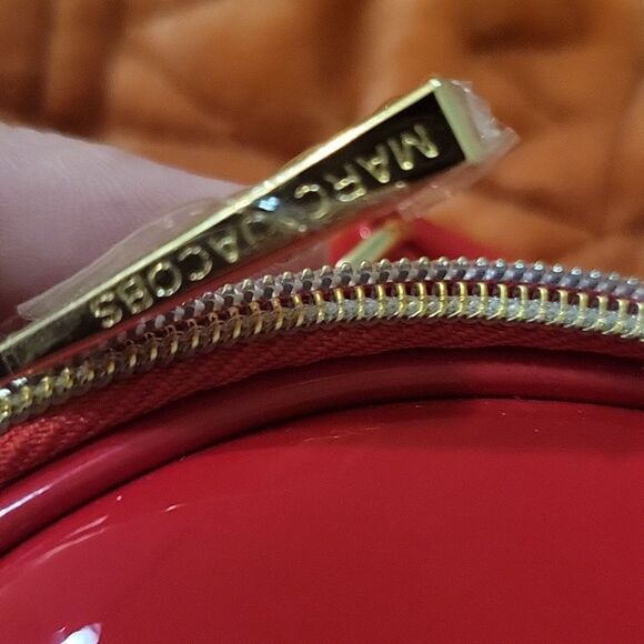 Marc Jacobs Red Gold Patent Mini Zipper Round Crossbody Bag Purse - Picture 5 of 6